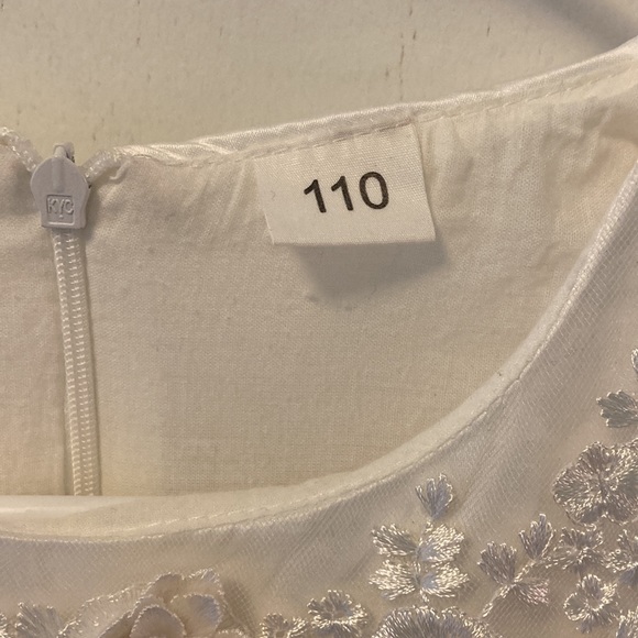 Flower Girl Dress - Picture 2 of 3